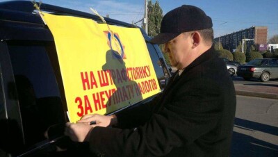 В Павлодаре владельцы дорогих авто задолжали государству 45 млн тенге