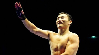 Канат Ислам нокаутировал Хулио де Хесуса и получил чемпионский пояс от WBO