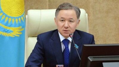 Нурлан Нигматулин созвал совместное заседание палат Парламента