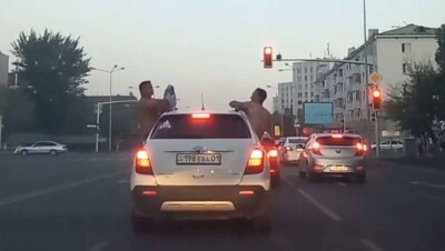 В Астане десантники отметили День ВДВ, проехавшись в окнах авто