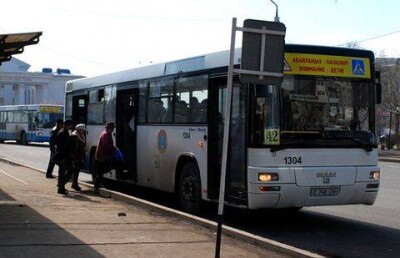 Безбилетница выбила зуб кондуктору автобуса в Астане