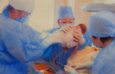 Число рождённых в темиртауском роддоме сравнялось с численностью населения города