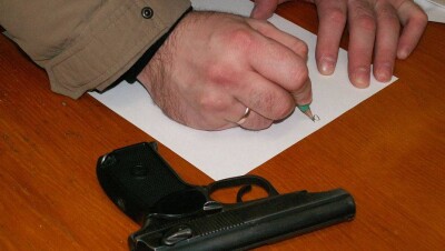 У полиции закончились деньги для выкупа оружия у жителей Костанайской области