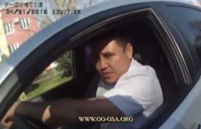 Нарушивший ПДД дерзкий автолюбитель угрожал увольнением инспектору в Усть-Каменогорске