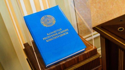 Статус английского и ограничение прав депутатов не войдут в реформу Конституции