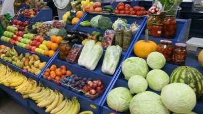 На рынках Костаная завершают внедрение системы безналичных платежей