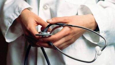 Цены на медицинские услуги в Казахстане растут быстрее зарплат врачей
