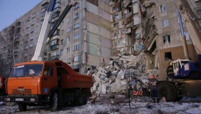 Ребёнок, найденный под завалами в Магнитогорске, начал дышать самостоятельно