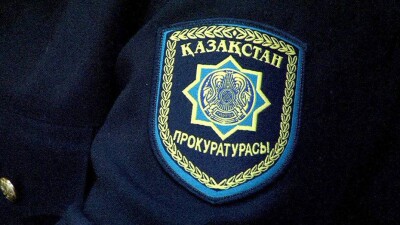 За комментарий по изнасилованию школьницы в ЮКО отстранили прокурора