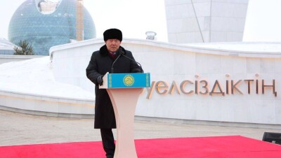 Назарбаев открыл монумент "Ұлы Дала елі" на территории ЭКСПО