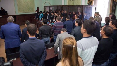 Отец подсудимого попросил Бишимбаева признать вину в получении взятки 2 млн долларов