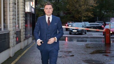 Вице-спикер парламента Эстонии лишился поста из-за приставания к женщинам на вечеринке