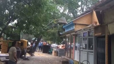 Более тысячи незаконно установленных киосков исчезли с улиц Алматы