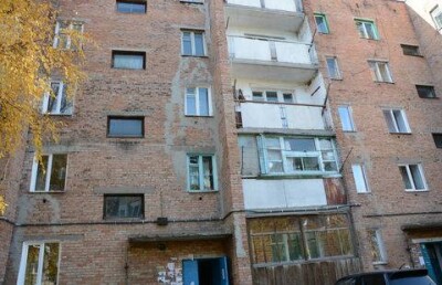 В посёлке вблизи Усть-Каменогорска дома "трещат по швам"