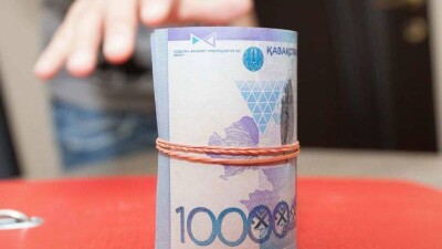 За взятку с поличным задержан прокурор Степногорска