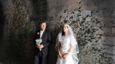 Бурные фантазии Эмира Кустурицы с Моникой Беллуччи: рецензия на фильм "По Млечному пути" 