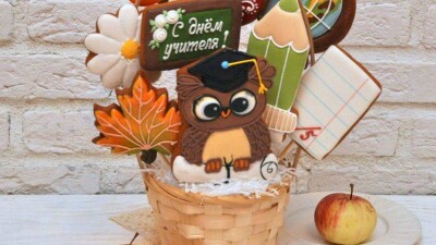 В Астане родителей призвали не дарить материальные подарки педагогам на День учителя