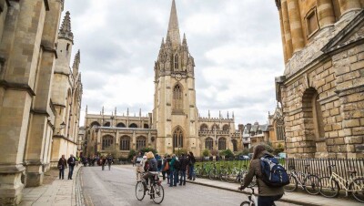 "Заявка из Казахстана выглядит куда интереснее". Рассказываем, как поступить в Оксфорд и Кембридж