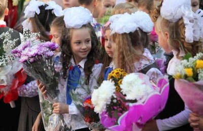 В России предложили перенести начало учебного года ради бархатного сезона