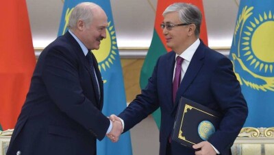 Лукашенко: Мы заинтересованы в импорте нефти из Казахстана и проведём консультации с РФ по транзиту