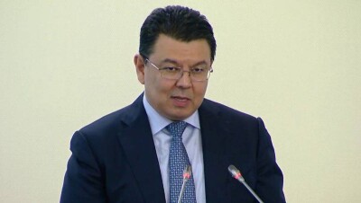 Бозумбаев: Лучше с дорогим бензином, чем без него