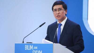 Глава МОН: Оценки при дистанционном обучении нужны, но учителя не обязаны ставить их на каждом уроке