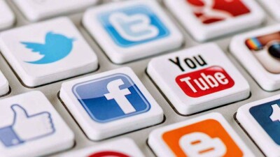 Великобритания вводит регулирование соцсетей для борьбы с вредоносным контентом