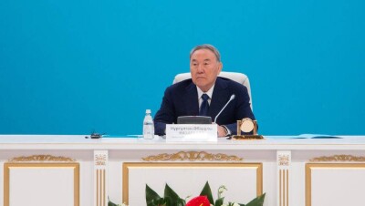 Назарбаев: Основа нашего долгого пути – это образование и наука