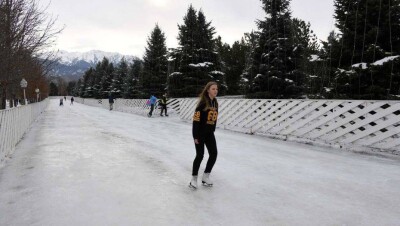 В Алматы откроют четыре бесплатных ледовых катка, два из них сделаны в виде аллей