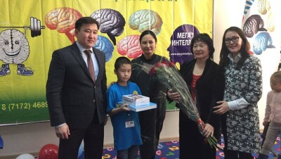 За первую медаль Казахстана по ментальной арифметике школьника наградили в Астане