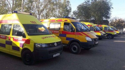 Сотрудники станции скорой помощи в Уральске потребовали повысить зарплаты