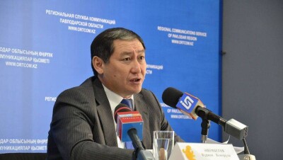 Аким Павлодара прокомментировал слухи о своём проживании в детском саду