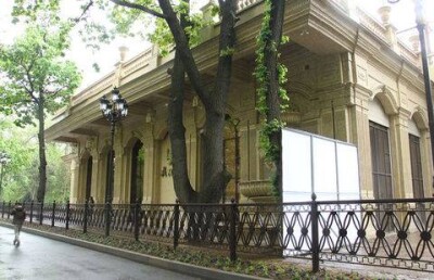 ГАСК Алматы настаивает на том, что ресторан-фонтан построили по Генплану