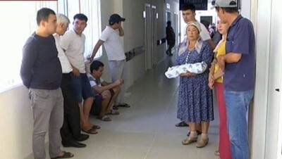 Скандал в роддоме Шымкента: родители умершего ребёнка пережили двойной шок