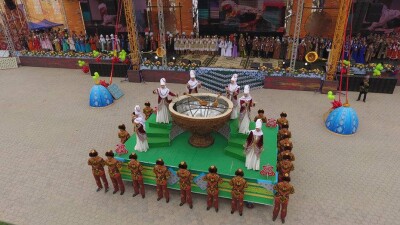 Туркестан красочно отмечает Наурыз в статусе культурной столицы тюркского мира