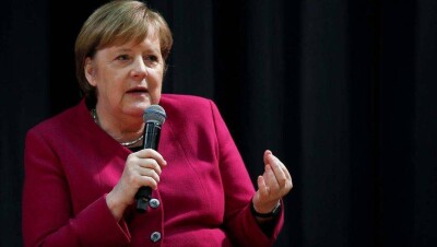 Назарбаев и Меркель провели телефонный разговор