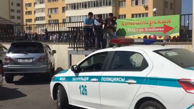 Угрожавший стрельбой алматинец мог находиться под воздействием психотропных веществ