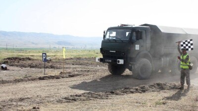 Военнослужащие Вооружённых сил готовятся к международному конкурсу "Мастера автобронетанковой техники"