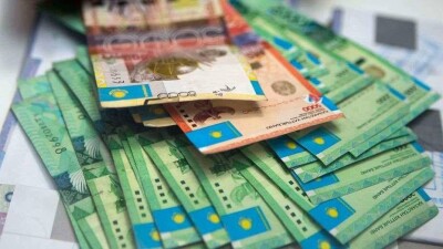 21 мыңның жыры: жәрдемақыны алушыларға жаңа талап қойылады. Жаңалықтарға шолу