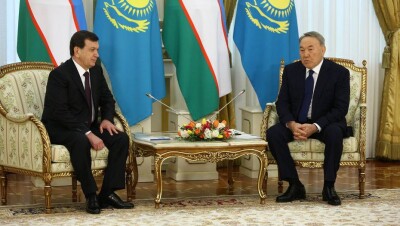 Узбекистан и Казахстан несут особую ответственность за мир в регионе - Мирзиёев