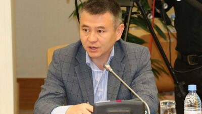Мухтар Тайжан: Если бы Казахстан был богатым и комфортным государством, наши русские никуда бы не уезжали
