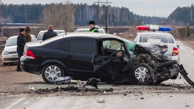 Пять человек, в том числе двухлетняя девочка, погибли во время ДТП под Карагандой