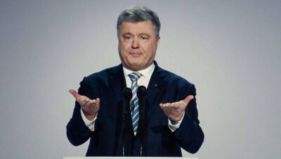Украинский суд разрешил допросить Порошенко с использованием детектора лжи