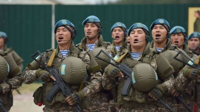 Роту казахстанских миротворцев готовят для миссии в Ливане