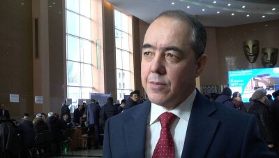 Аким Уральска Нариман Турегалиев выдвинулся в сенаторы