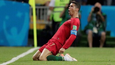 Хет-трик Роналду не позволил Испании обыграть Португалию на чемпионате мира по футболу