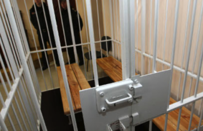 В Западно-Казахстанской области из ИВС сбежали двое арестантов