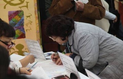 Наблюдатели поражены высокой явкой казахстанцев на выборы