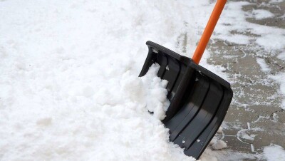 Жителей Астаны попросили оценить качество уборки снега в столице