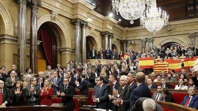 Парламент Каталонии проголосовал за независимость от Испании